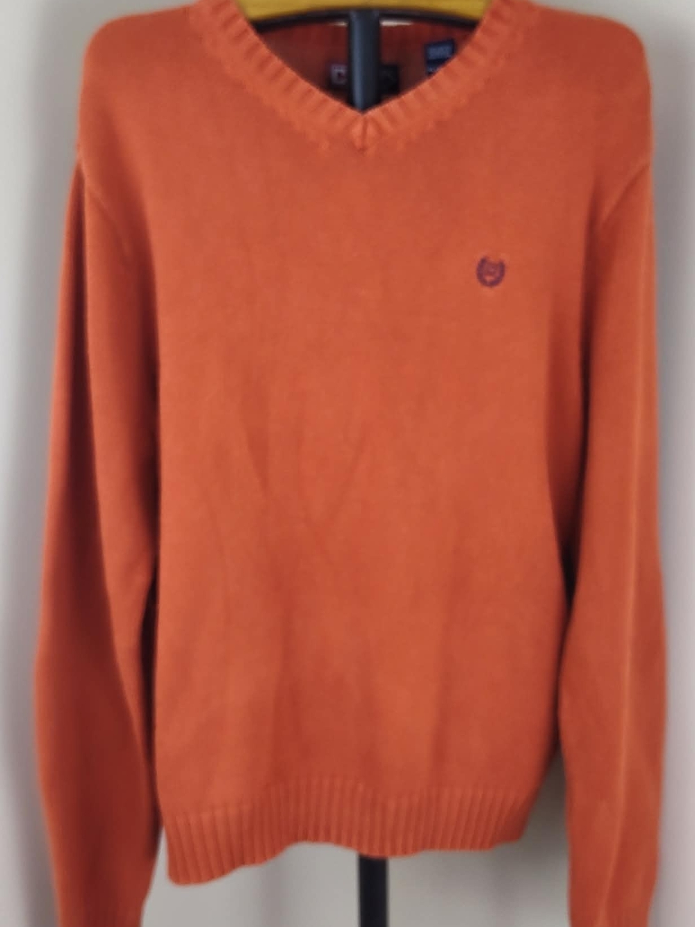 Chaps Men’s V-Neck Sweater in Orange with Embroidered Logo